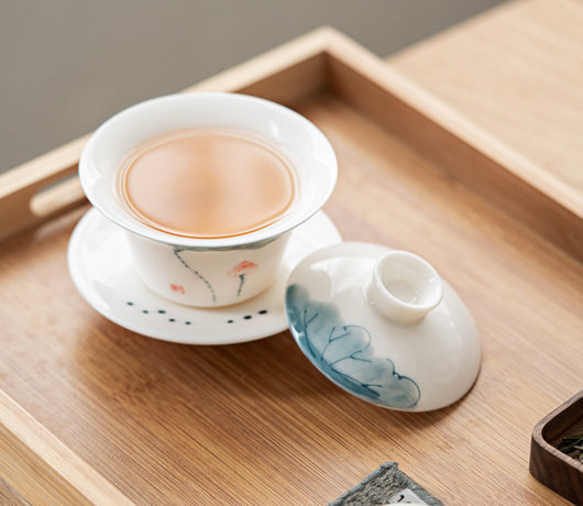 Hand-painted Jade White Lotus Porcelain Covered Cup & Tea Mug